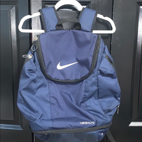 nike backpack with cooler compartment